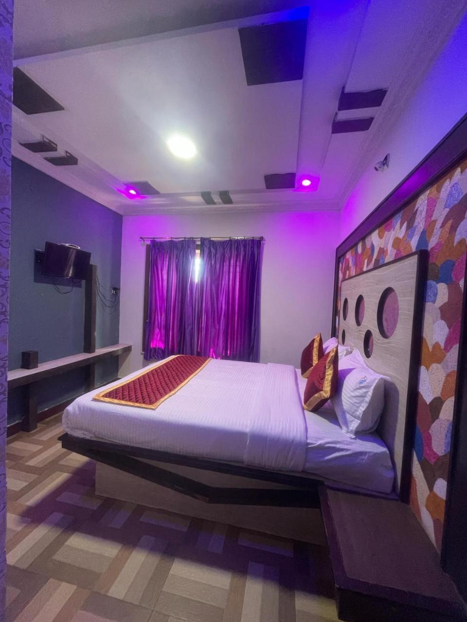 Hotel Ooty Vpr Residency Esterno foto