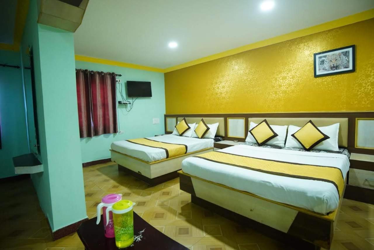 Hotel Ooty Vpr Residency Esterno foto